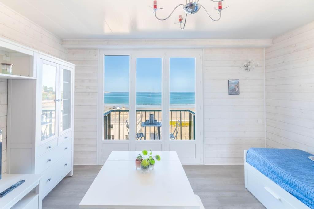 Studio Centre Belle Vue Mer Dinard Exterior foto